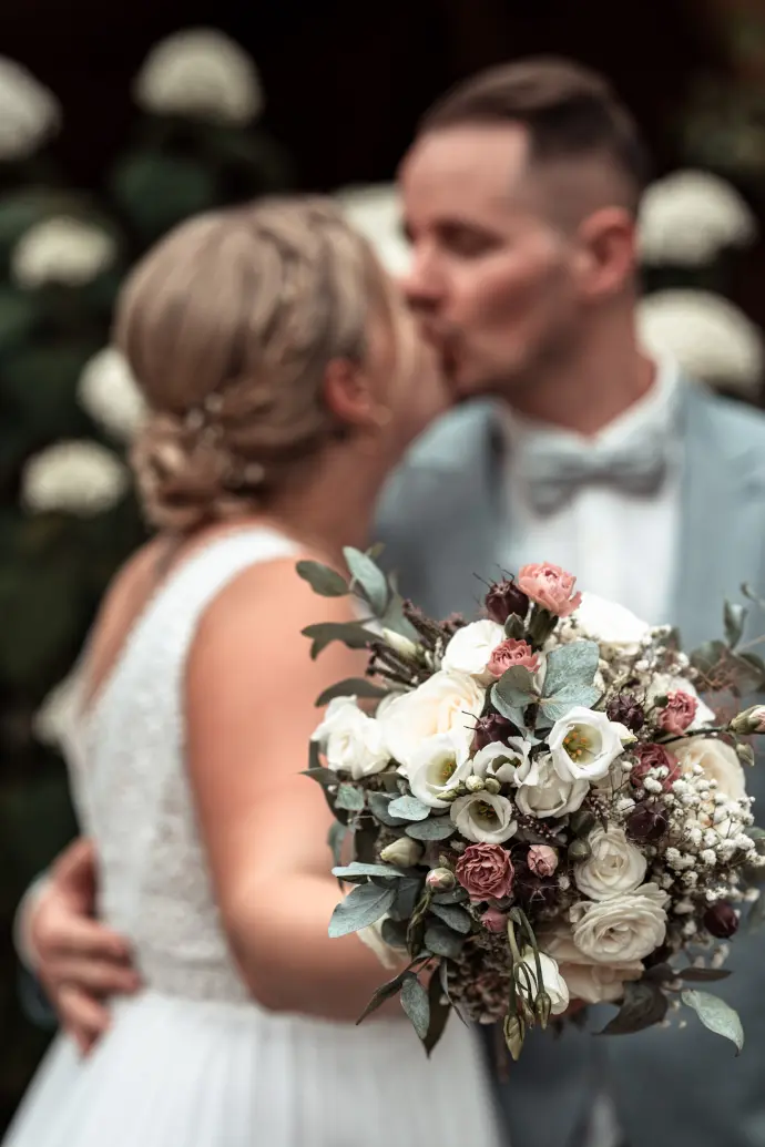 Hochzeitsfotograf Zeil am Main Knetzgau Hochzeitsfotograf Haßfurt Schweinfurt Bamberg Hochzeitsfotograf Coburg Gerolzhofen Ramona Eller Fotografie mona.fotografierr Hochzeit Haßfurt Fotograf Haßfurt Hochzeitsfotografie Haßfurt Schweinfurt Coburg Bamberg