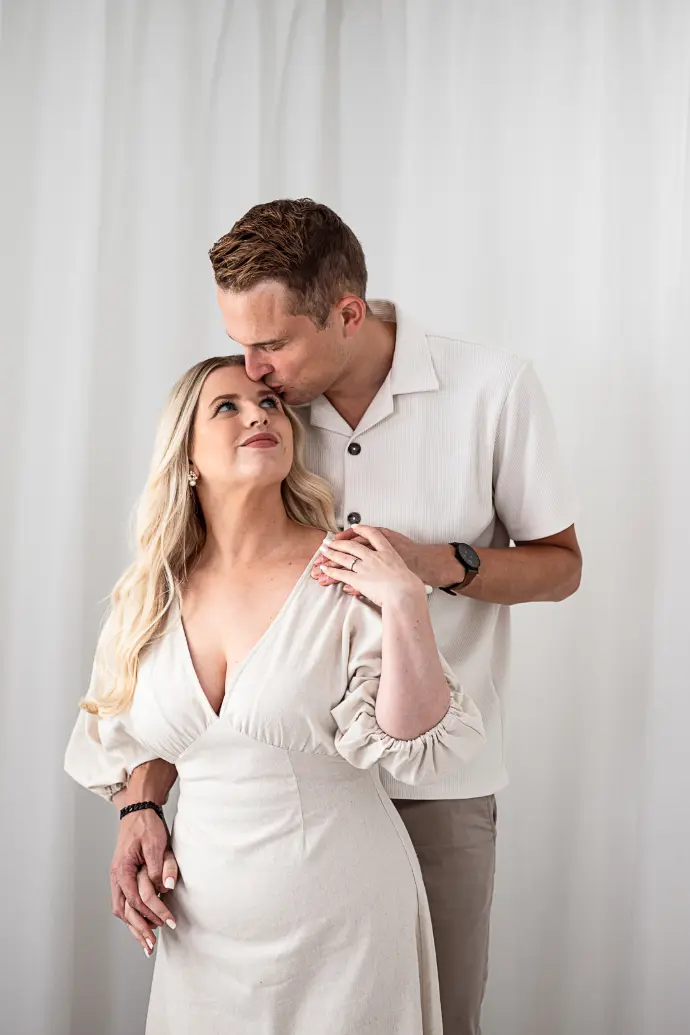Fotograf Haßfurt Fotograf Schweinfurt Fotograf Bamberg Fotograf Eltmann Fotograf Ebern Paarfotograf Familienfotograf Gerolzhofen Ramona Eller Fotografie mona.fotografiert