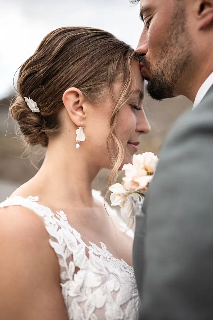 Hochzeitsfotograf Haßfurt Fotograf Haßfurt Ramona Eller mona.fotografiert Hochzeitsfoto Hochzeit Brautpaar Brautpaarfotoshooting Hochzeitsfotograf Haßfurt Schweinfurt Hochzeitsfotograf Bamberg Hochzeitsfotograf Coburg Gerolzhofen Werneck Hochzeitsfotograf Eltmann Burgebrach Burgpreppach Fotografin Ramona Eller 