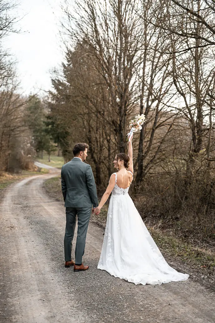 Hochzeitsfotograf Haßfurt Fotograf Haßfurt Ramona Eller mona.fotografiert Hochzeitsfoto Hochzeit Brautpaar Brautpaarfotoshooting Hochzeitsfotograf Haßfurt Schweinfurt Hochzeitsfotograf Bamberg Hochzeitsfotograf Coburg Gerolzhofen Werneck Hochzeitsfotograf Eltmann Burgebrach Burgpreppach Fotografin Ramona Eller 
