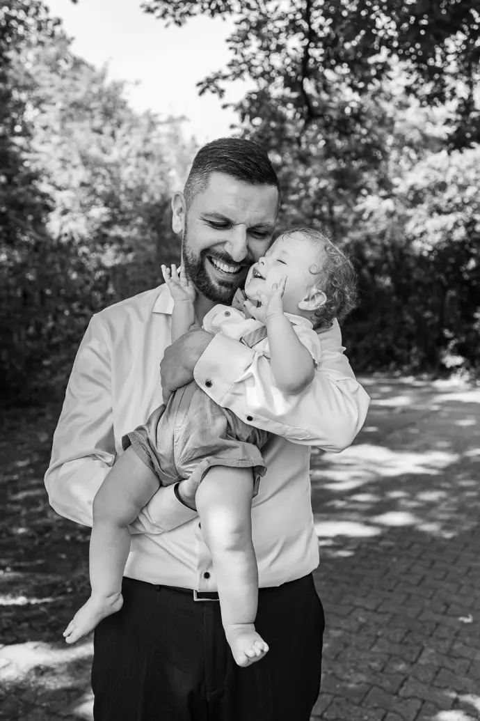Familien Fotograf Haßfurt Schweinfurt Bamberg Fotograf Haßfurt Ebern Zeil Knetzgau Fotograf Hofheim i. Ufr. Gerolzhofen Familienfotografie Familienfotografin Ramona Eller mona.fotografiert Fotograf Königsberg i. Bay Prappach authentische Familienfotos Haßurt Schweinfurt Bamberg