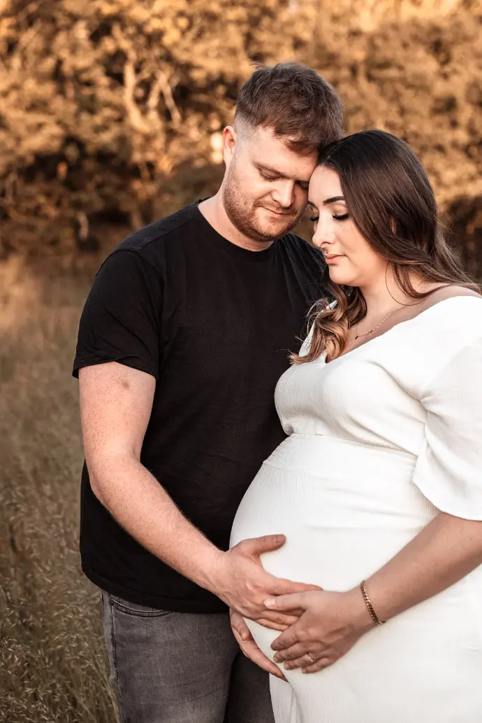 Fotograf Haßfurt Babybauchshooting Babybauchfotografie Haßfurt Schweinfurt Bamberg mona.fotografiert Ramona Eller