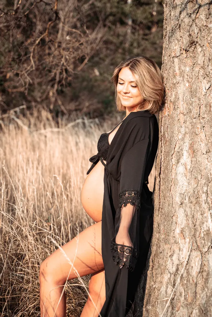 Fotograf Haßfurt Babybauchshooting Babybauchfotografie Haßfurt Schweinfurt Bamberg mona.fotografiert Ramona Eller